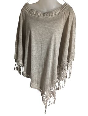 South Main Grey Crochet Fringe Poncho Boho Tassel Asymmetrical Top Sz L/XL